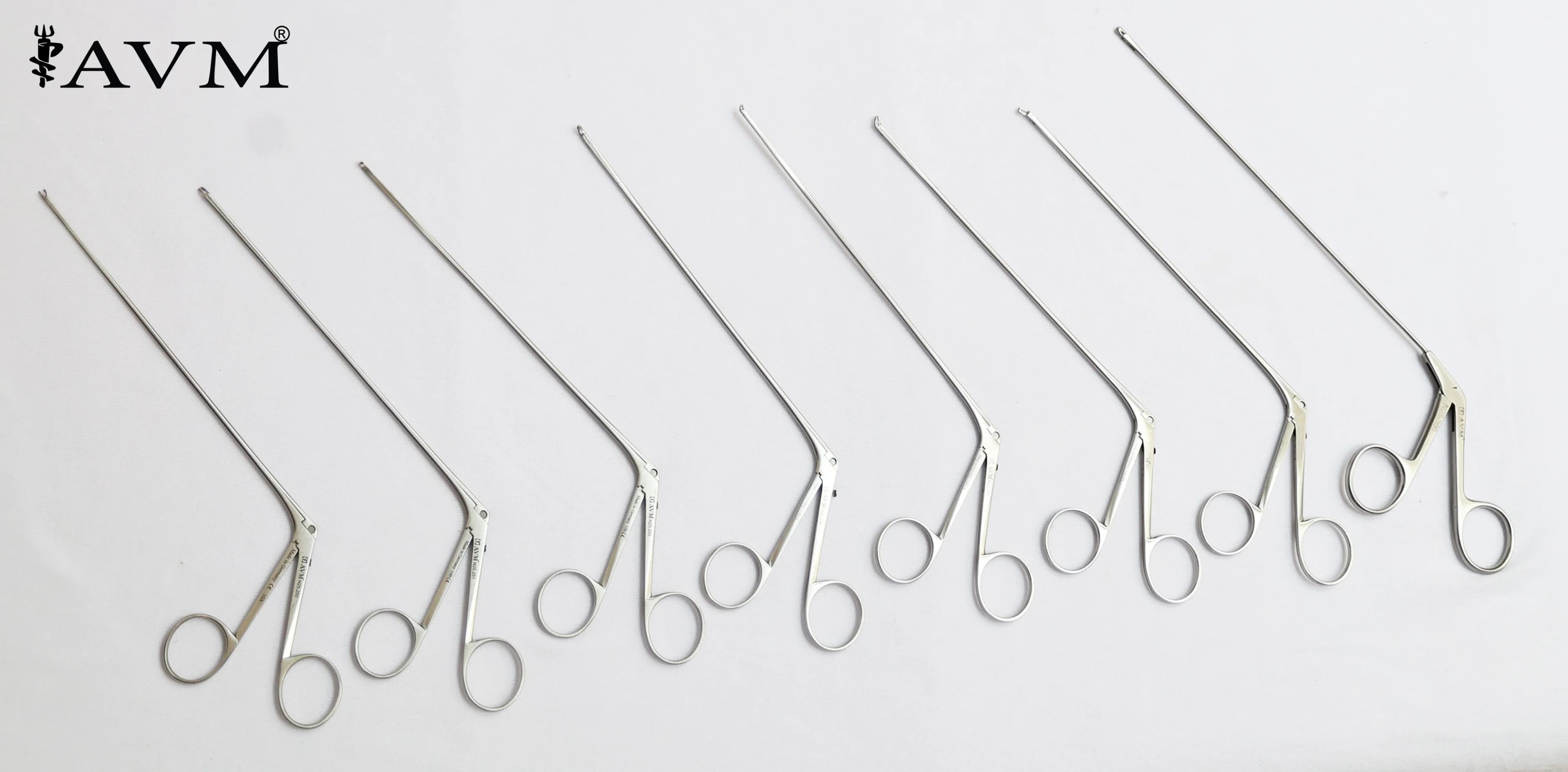 Surgical instruments arranged on a surface